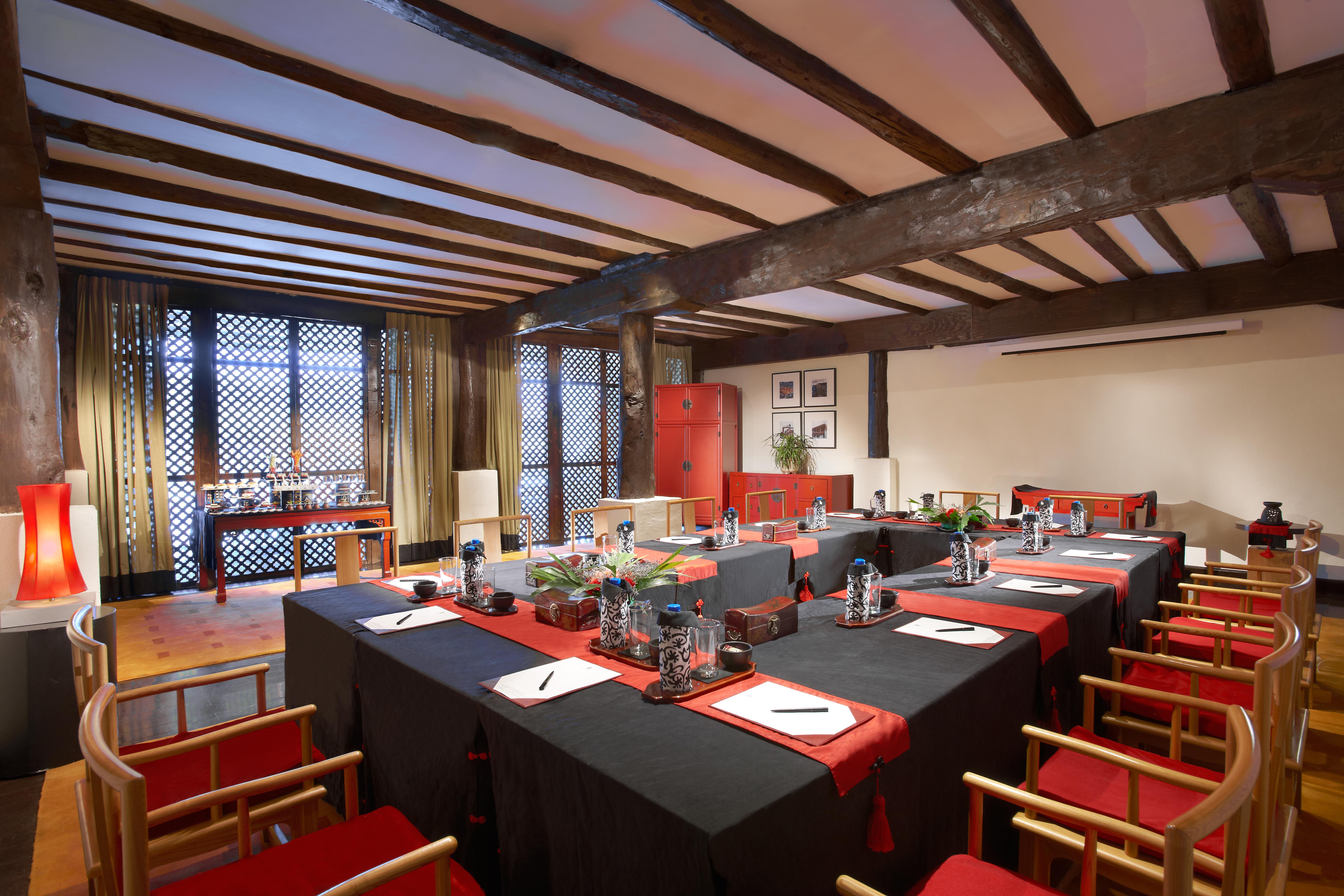 Banyan Tree Ringha Hotell Shangri-La Business bilde