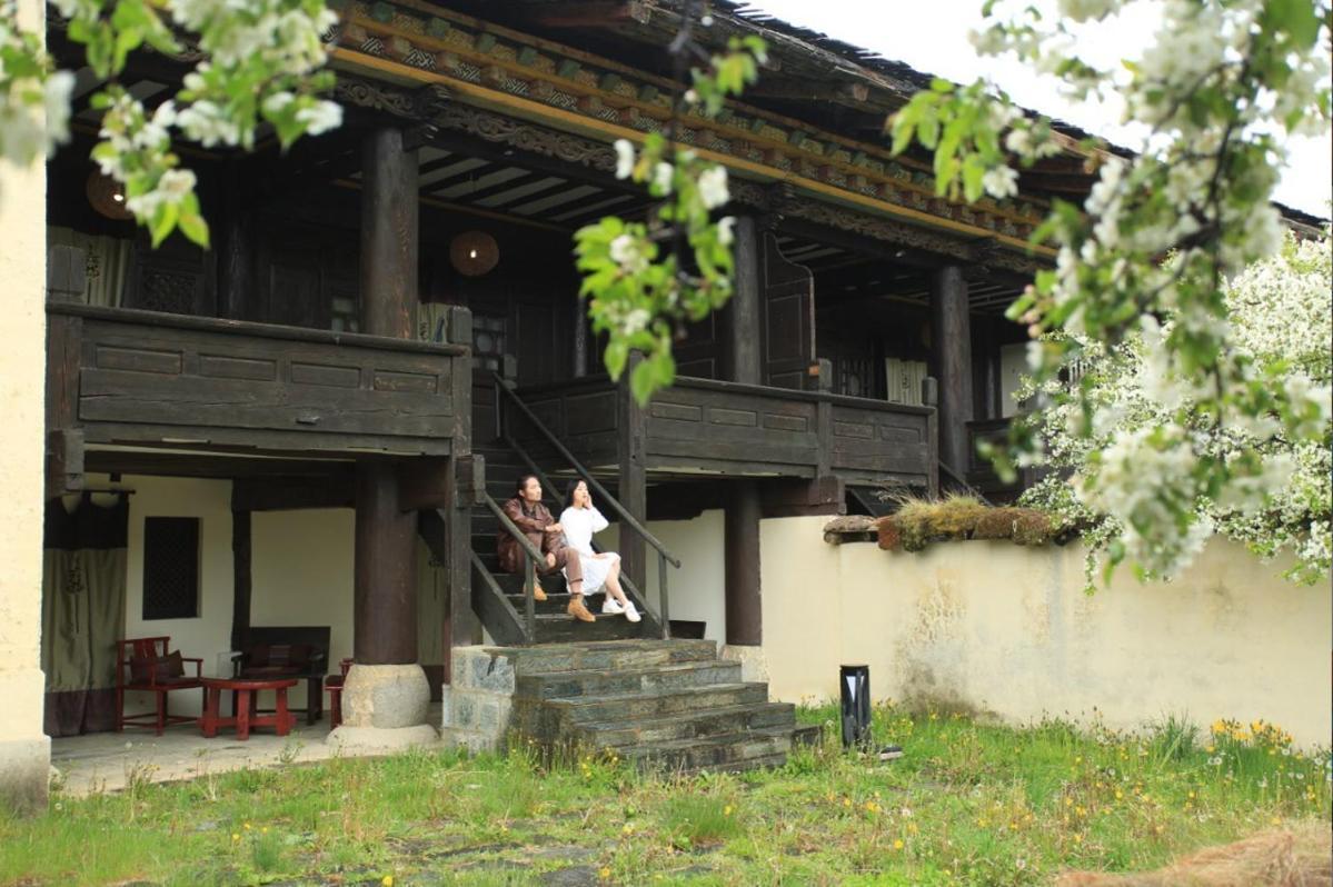 Banyan Tree Ringha Hotell Shangri-La Eksteriør bilde